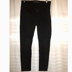 Black mid rise EXPRESS Jegging
